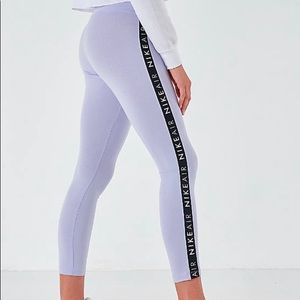 Nike 7/8 tight fit leggings in lavender